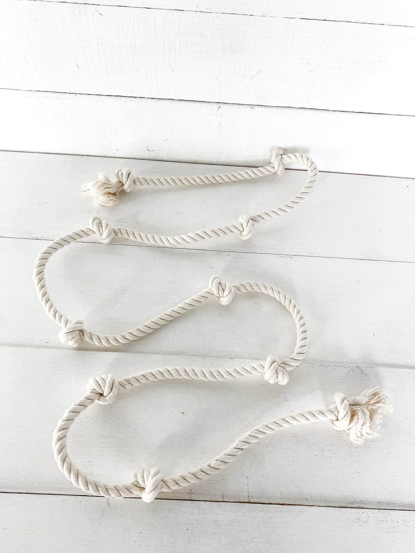 Coastal Knot Rope Garland