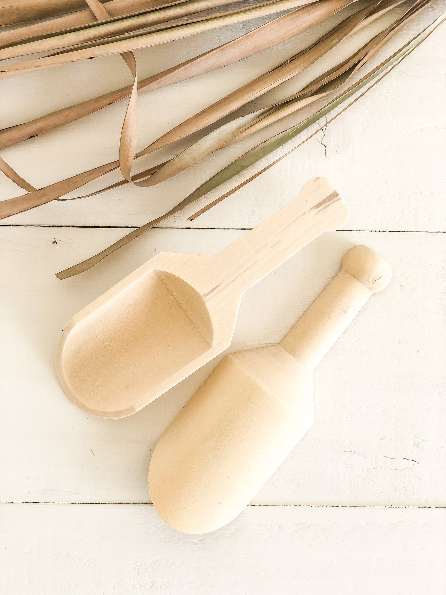 Wooden scoop set